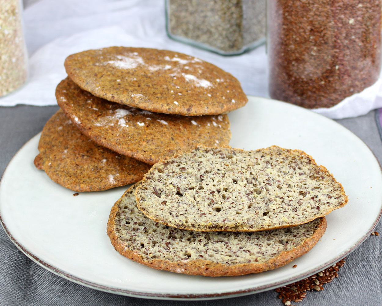 Glutenfreie Buchweizen-Brötchen/ Glutenfreies Toastbrot