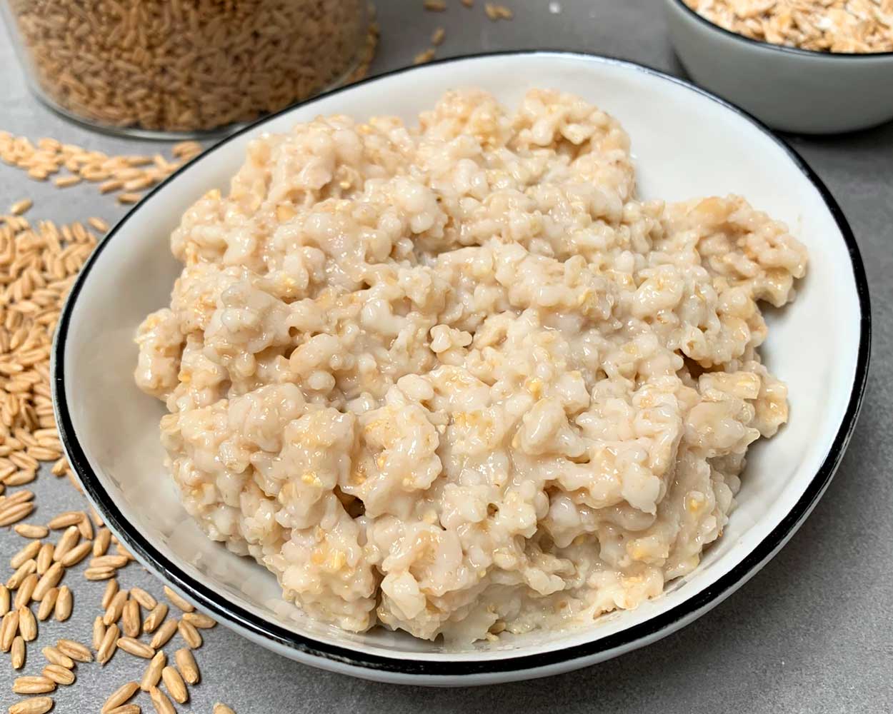 Porridge aus frisch geflocktem Nackthafer - Grundrezept